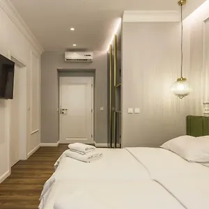 4* Pensión Nephelae Boutique