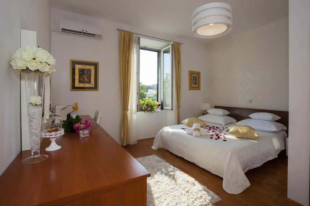 Luxury Rooms Duje Split Guest house
